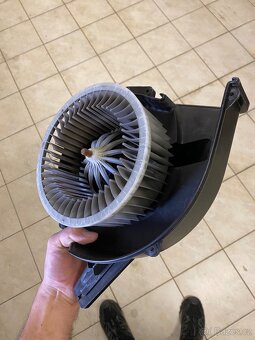 Prodám ventilátor topení Seat Ibiza IV generace. - 3