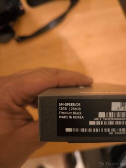Samsung S25 ultra 256 GB, úplně nový - 3