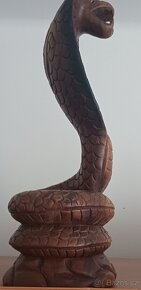 DŘEVĚNÁ DEKORACE KOBRA - 3