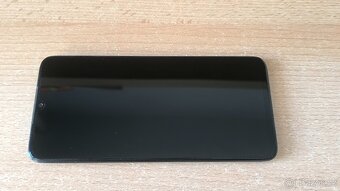 Xiaomi Redmi Note 8 Pro ve výborném stavu - 3