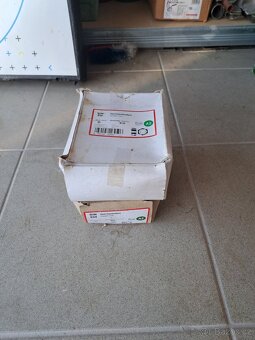 Nerezové závitové tyče M20 + matice - 3