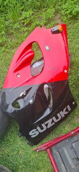 Suzuki GSX-R 750 - 3