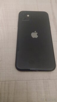 iPhone 11 64GB 79 % battery - 3