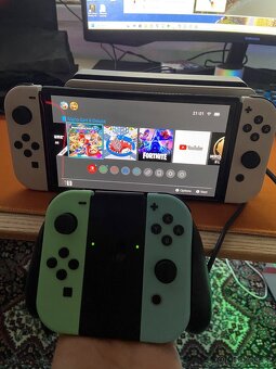 Nintendo Switch OLED - 3