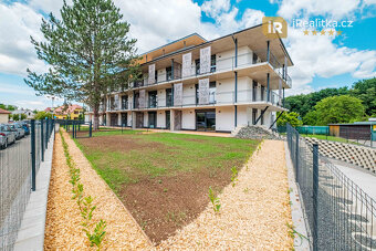 Pronájem bytu 4+kk s terasou, Hradec Králové, ul. Přemyslova - 3
