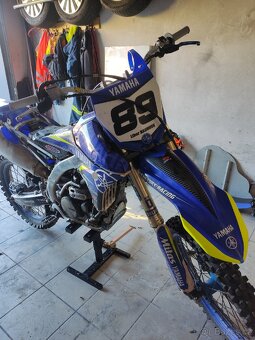 Yamaha yzf 250 - 3