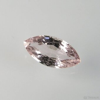 Safír-naveta-0,65 ct. - 3