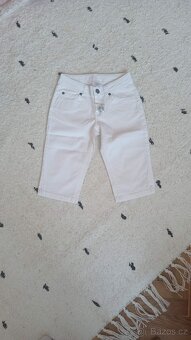 Dívčí 3/4 kalhoty - vel. 122/128 - nové s visačkou - 3