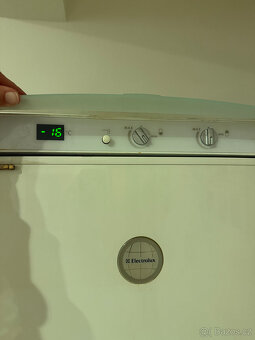 Kombinovaná chladnička s mrazničkou Electrolux - 3