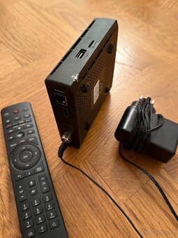 O2 settop box s dalkovým ovladačem - 3