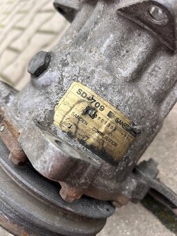 Klimakompresor bmw e34 525tds - 3