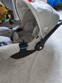 Prodám vajíčko se základnou na Isofix - 3