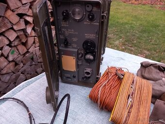 Vojenská radiostanice R-109d - 3