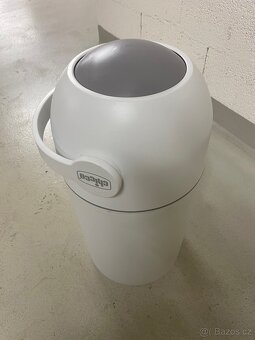 Koš na pleny, dětská postýlka, dětská židle, lehátko - 3