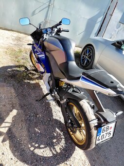 Yamaha yzf-r125 - 3