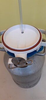 Stáčecí zařízení na med - 3