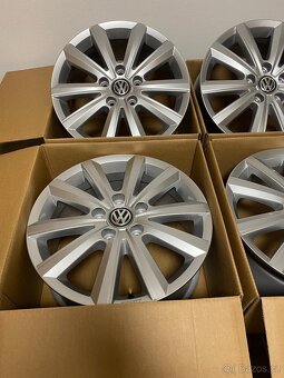 5x120 R17 Transporter Multivan Caravelle - 3