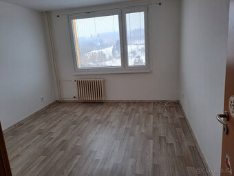 Pronájem bytu 3+1 Mostek - 3