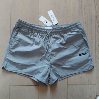 Prodám nové kraťasy Calvin Klein - 3