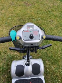 Elektrický invalidní vozík - 3