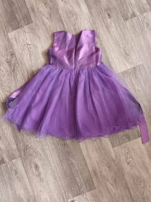 Společenské fialové šaty, vel. 110 - 3