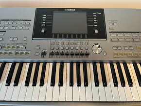 Yamaha Tyros 5-76 - 3