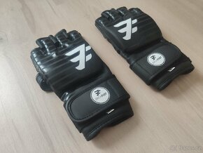 Zápasnické rukavice na MMA - BackFist rebellion - 3