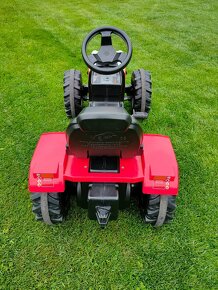 Dětský šlapací traktor - 3