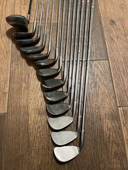 Starší golfové hole Petron HI + bag Mizuno - 3