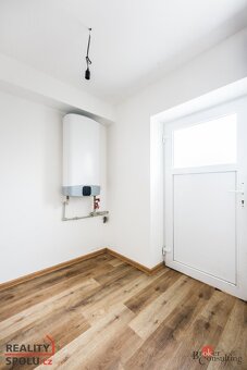 Prodej, byty/2+kk, 77 m2, 76813 Hoštice, Kroměříž [ID 69192] - 3