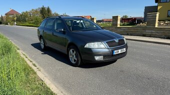 Škoda Octavia II 1.6 FSI 85kW - 3