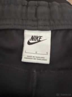 Tepláky Nike černé vel. L. - 3