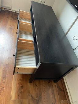 Televizní stolek IKEA Hemnes - 3