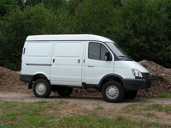 GAZ Sobol 4x4 Furgon: Spolehlivý Partner pro Vaše Podnikání - 3