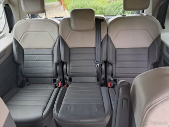 Multivan T7 Long PHEV v záruce, tažné, Matrix světla, kůže - 3