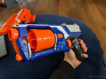 NERF N‑STRIKE ELITE STRONGARM — lehce použitá, plně funkční - 3