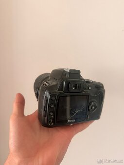 Nikon D40 + Nikon AF-S 19-55mm - 3