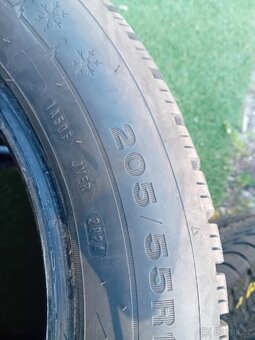 205/55-16 Dunlop - 3