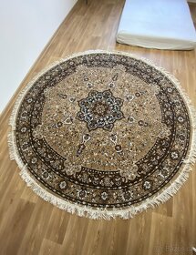 Kulatý “perský” koberec - 3