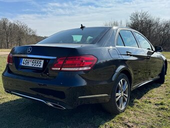 Mercedes-Benz - 3