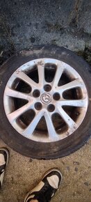 Kola na Mazda 5 - 3