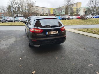 Prodám Ford Mondeo Kombi, černý elegán, spolehlivý parťák - 3