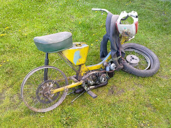 Jawa 50/21 Pionýr, Jawa 50/550 "Pařez" - 3