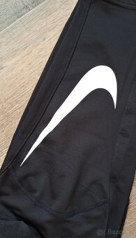 Krásné tepláky Nike - 3
