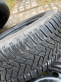 Plechové disky R16 + zimní pneu Dunlop 215/60 R16 - 3