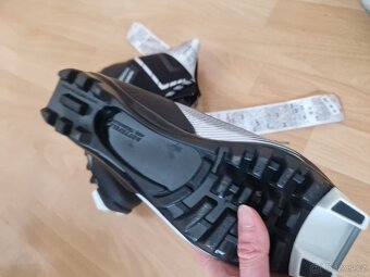 Nove boty na bezky vel 38 s visackou - 3