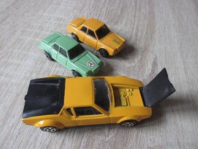 kovové modely autíček - 3