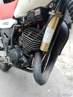 Yamaha YZ 490 1982 - 3