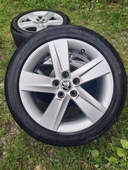 Alu kola 5x100 originál Škoda Rapid,Fabia 3 215/45 16 - 3