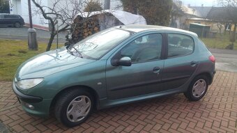 Peugeot 206 - 3